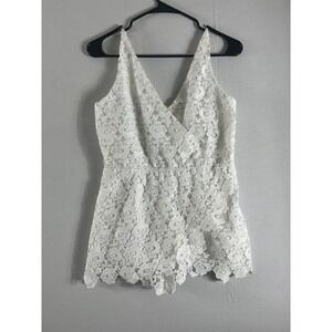 Hesperus White Floral Lace Romper V Neck Scalloped Hem Bridal Bachelorette Summe